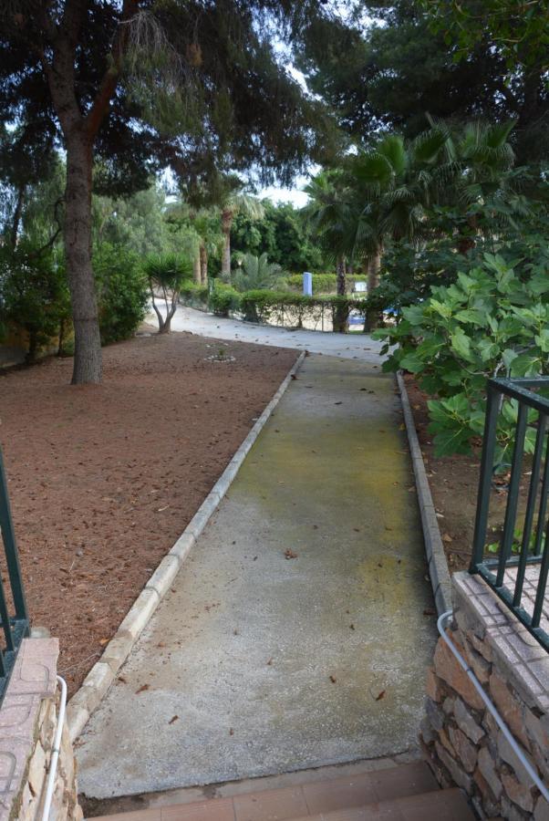 Palmeras, Piscina, Campo De Futbol Y Jardin Privados Мазаррон Экстерьер фото