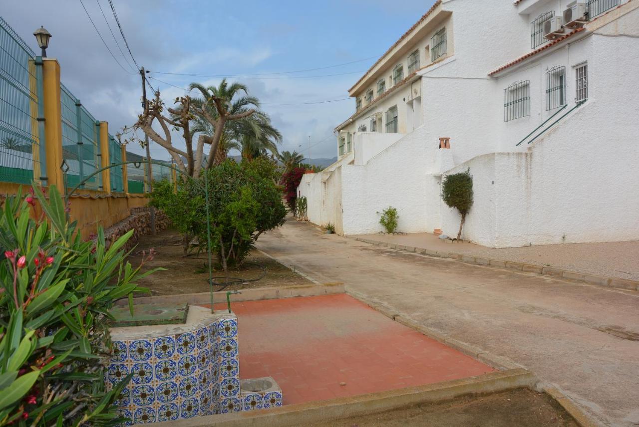 Palmeras, Piscina, Campo De Futbol Y Jardin Privados Мазаррон Экстерьер фото